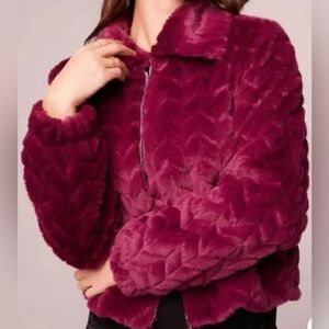 Band Of The Free Val Faux Fur Chevron Jacket colored eggplant NWT Size Medium